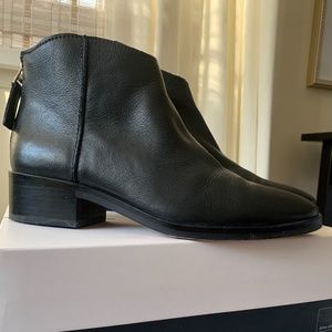Dolce Vita | Black Leather Tucker Bootie